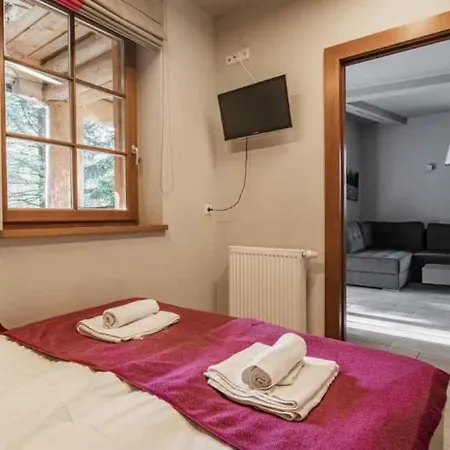 Regle Apartment *